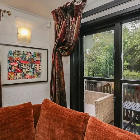 Moon Troutbeck Bridge